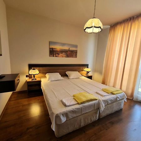 Sea Panorama Apartment - Diamond Beach Sarafovo 부르가스 외부 사진