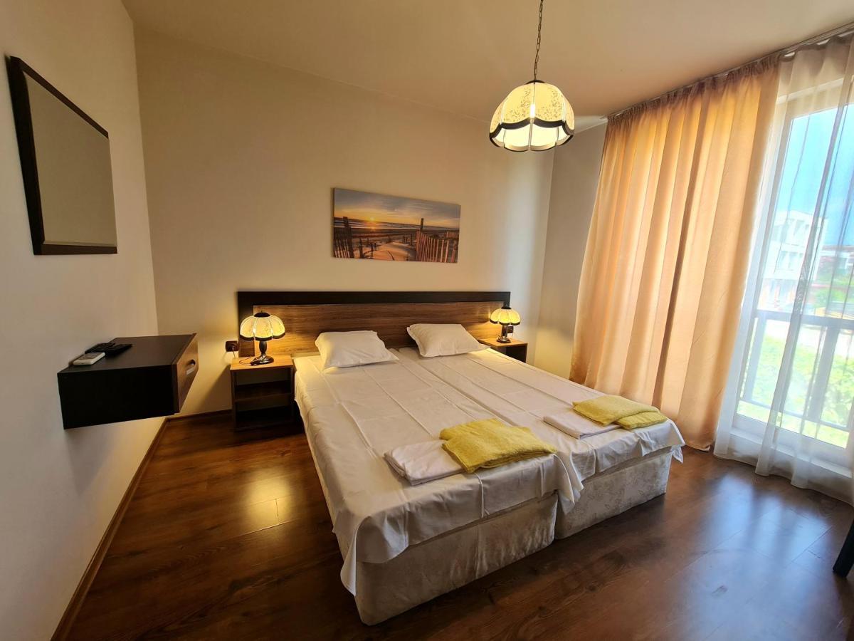 Sea Panorama Apartment - Diamond Beach Sarafovo 부르가스 외부 사진